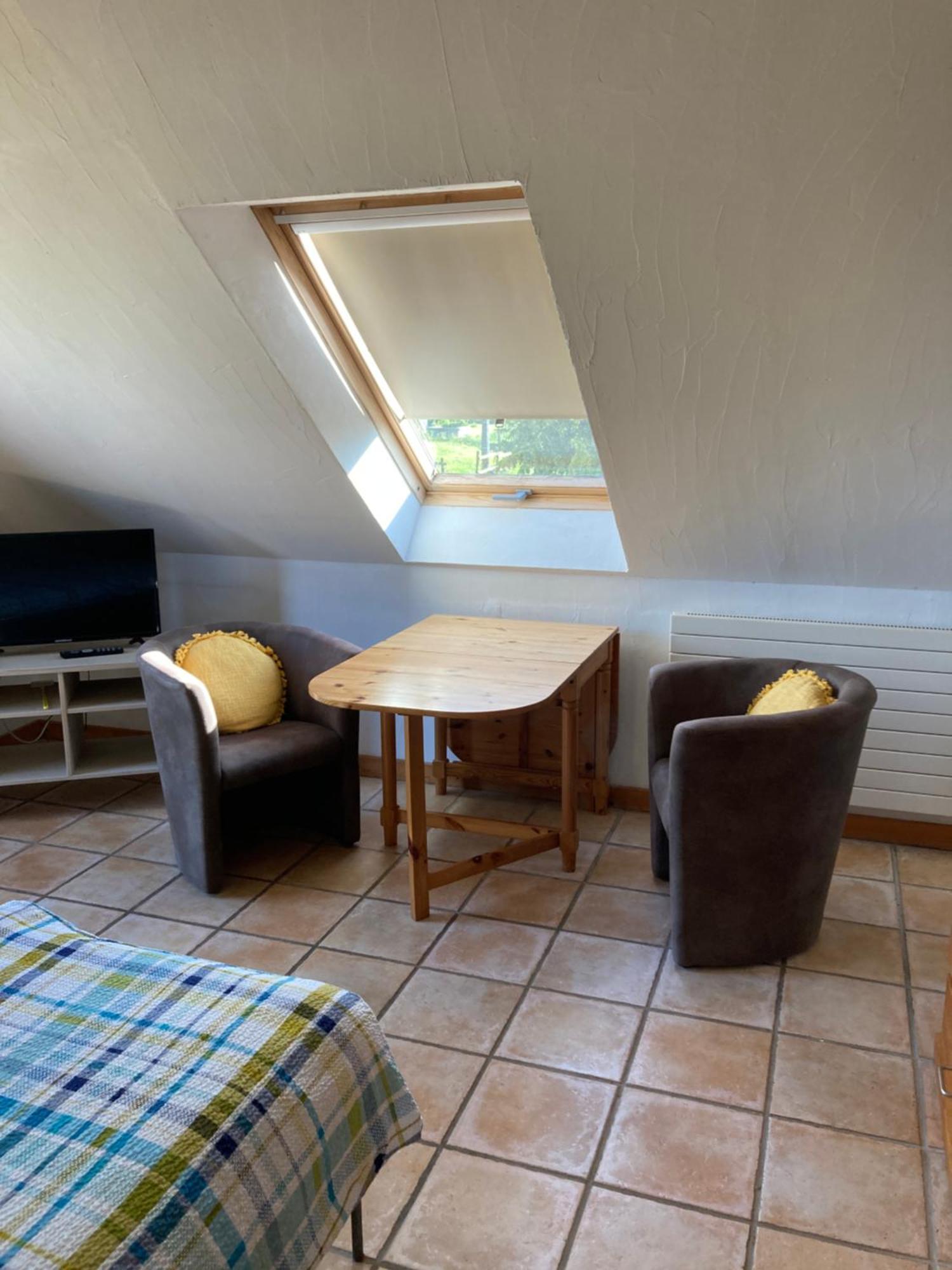 Paulis Cozy 4-Bedroom Vacation Home - With 4 Bathrooms Sun Terrace & Sauna, Nice To Hike & Bike, To Chil & Meet Büllingen Eksteriør billede